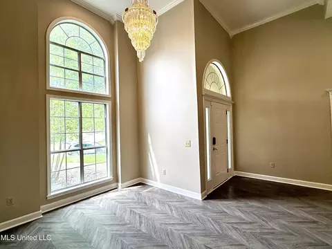 Entry Way - 265 Greensview Dr, Brandon, MS 39047 photo 3 of 3