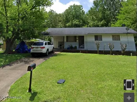 5025 Deckard Dr, Jackson, MS 39209 photo 1