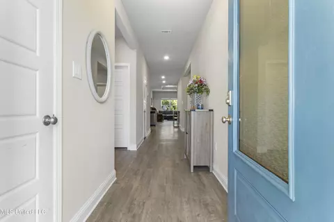 5437 Overland Dr, Biloxi, MS 39532 photo 5