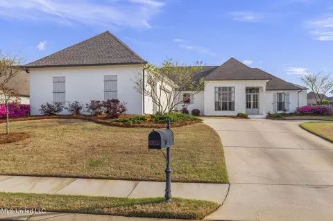 129 Camden Trl, Madison, MS 39110