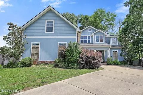 Exterior - 114 Parkway Cv, Brandon, MS 39047 photo 2 of 11