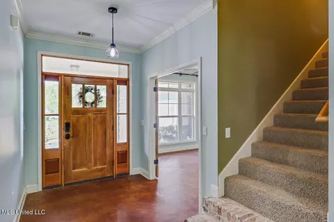 Entry Way - 114 Parkway Cv, Brandon, MS 39047 photo 1 of 3