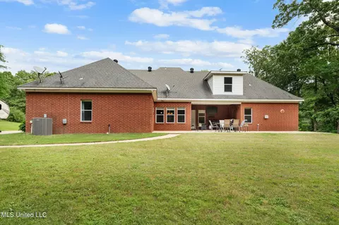 1429 Laughter Rd, Hernando, MS 38632 photo 9