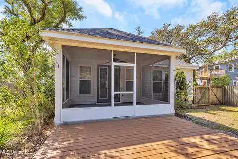 Exterior - 118 W Third St, Long Beach, MS 39560 photo 4 of 7