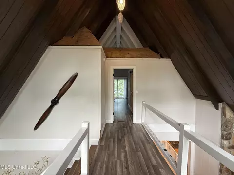 Entry Way - 5584 E Diamondhead Dr, Diamondhead, MS 39525 photo 3 of 3