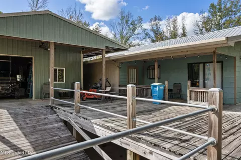 132 Holly Ln, Lucedale, MS 39452 photo 11