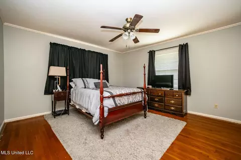 Bedroom - 2012 Southwood Rd, Jackson, MS 39211 photo 1 of 5