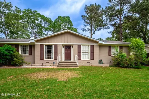 2012 Southwood Rd, Jackson, MS 39211