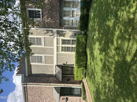 104 Gwin St #5, Greenwood, MS 38930