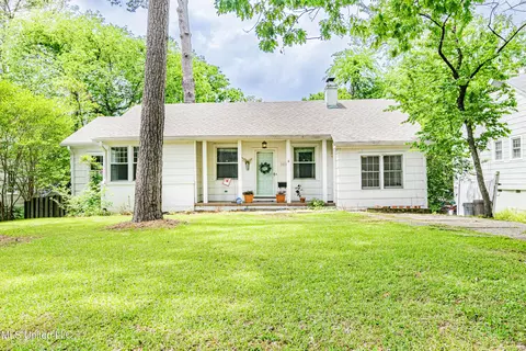 1511 Myrtle St, Jackson, MS 39202 photo 1