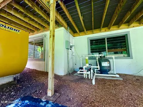 Exterior - 3316 Old Canton Rd, Jackson, MS 39216 photo 10 of 11