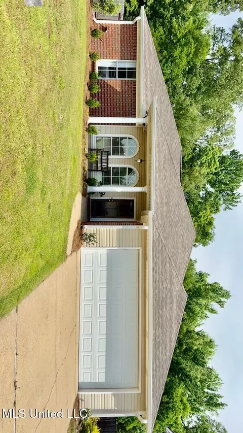 238 Crosscreek Dr, Brandon, MS 39047