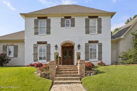 Exterior - 100 Catherine Cv, Madison, MS 39110 photo 4 of 12