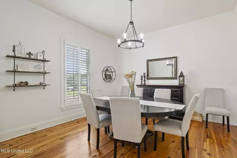 Dining - 100 Catherine Cv, Madison, MS 39110 photo 1 of 3