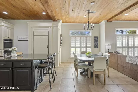 Dining - 100 Catherine Cv, Madison, MS 39110 photo 2 of 3