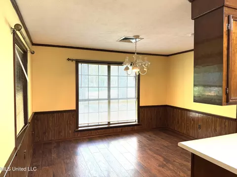 Dining - 235 Parks Rd, Jackson, MS 39212 photo 1 of 1