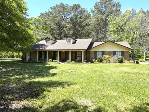 235 Parks Rd, Jackson, MS 39212