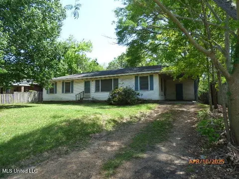 11 Myrtle Dr, Natchez, MS 39120 photo 2