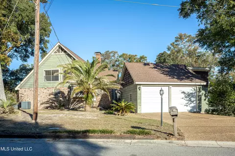 Exterior - 446 Melissa Dr, Biloxi, MS 39531 photo 3 of 9