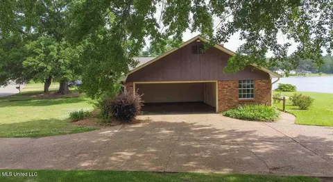 30 Stonegate Dr, Brandon, MS 39042 photo 3