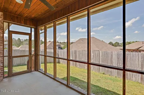 Exterior - 109 Willow Pl, Brandon, MS 39047 photo 3 of 5