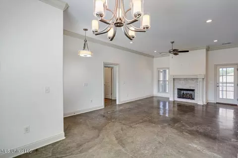 Living - 109 Willow Pl, Brandon, MS 39047 photo 4 of 4