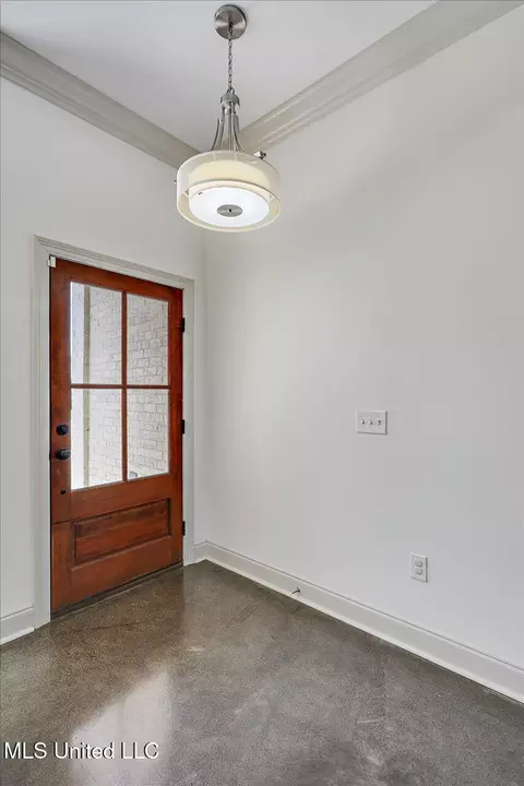 Entry Way - 109 Willow Pl, Brandon, MS 39047 photo 1 of 2