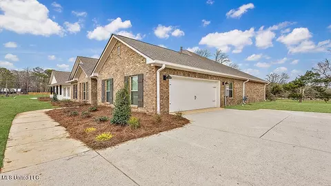 Other - 109 Horseshoe Blvd, Clinton, MS 39056 photo 1 of 14