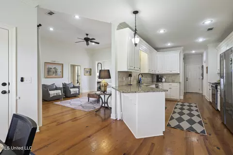 1023 Trinity Dr, Madison, MS 39110 photo 13
