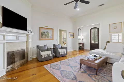 1023 Trinity Dr, Madison, MS 39110 photo 9