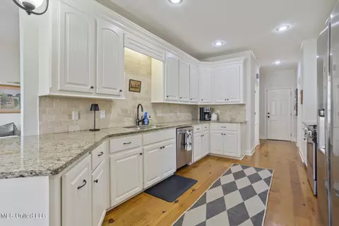 1023 Trinity Dr, Madison, MS 39110 photo 15