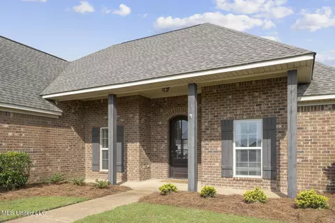 1023 Trinity Dr, Madison, MS 39110 photo 3