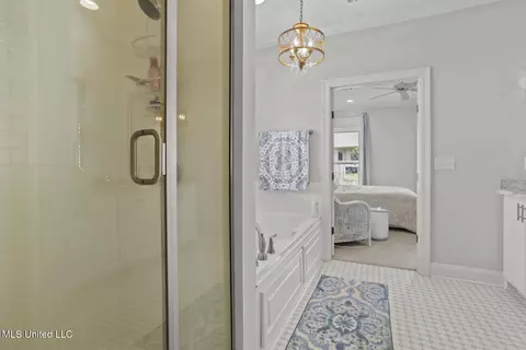 Bath - 117 Hampton Pl, Madison, MS 39110 photo 1 of 2