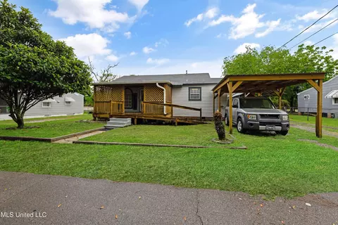 151 Travia Ave, Biloxi, MS 39531
