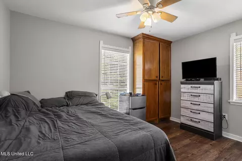 Bedroom - 5863 Cypress Trl, Jackson, MS 39211 photo 4 of 5