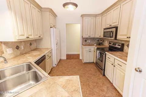 313 Bay Park Dr, Brandon, MS 39047 photo 15