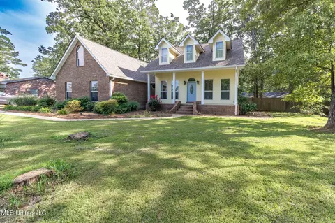 313 Bay Park Dr, Brandon, MS 39047 photo 2