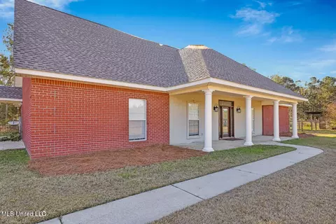 21110 Pineville Rd, Long Beach, MS 39560