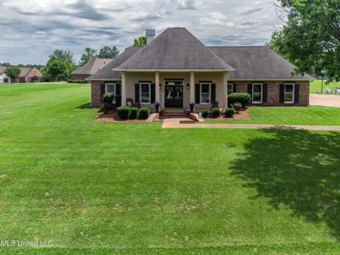 126 Beaufort Cir, Madison, MS 39110