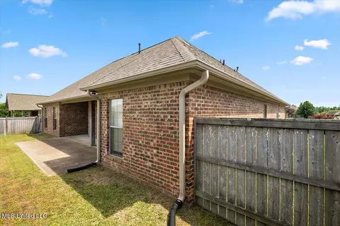 117 Hanover St, Madison, MS 39110 photo 2