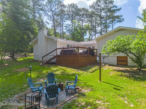 34 Oak St, Lucedale, MS 39452 photo 2
