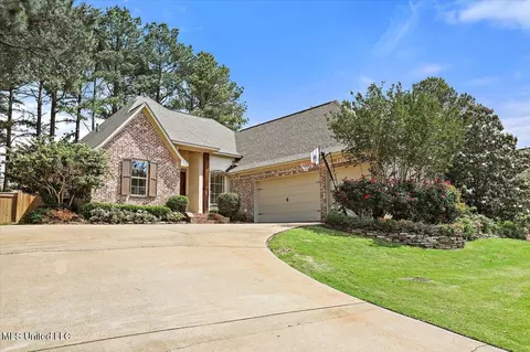 130 Hemlock Ln, Madison, MS 39110 photo 2