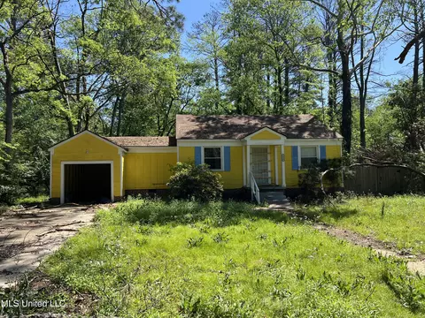 1918 East Dr, Jackson, MS 39204 photo 1