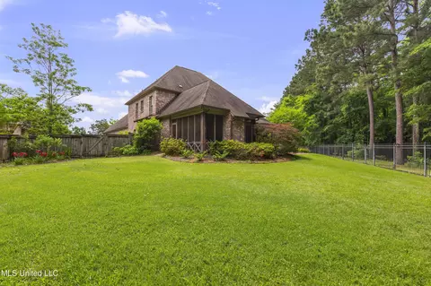 Exterior - 133 Bristol Dr, Madison, MS 39110 photo 18 of 18