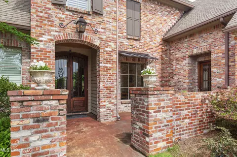 Exterior - 133 Bristol Dr, Madison, MS 39110 photo 6 of 18