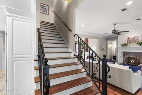 Entry Way - 133 Bristol Dr, Madison, MS 39110 photo 6 of 6
