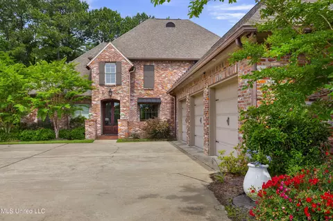 Exterior - 133 Bristol Dr, Madison, MS 39110 photo 3 of 18