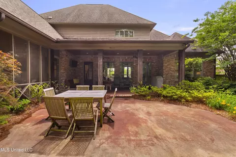 Exterior - 133 Bristol Dr, Madison, MS 39110 photo 15 of 18