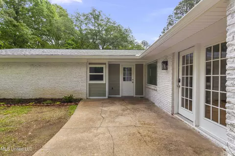 5328 Briarfield Rd, Jackson, MS 39211 photo 27