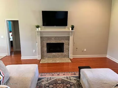 113 W Pinebrook Dr, Brandon, MS 39047 photo 5